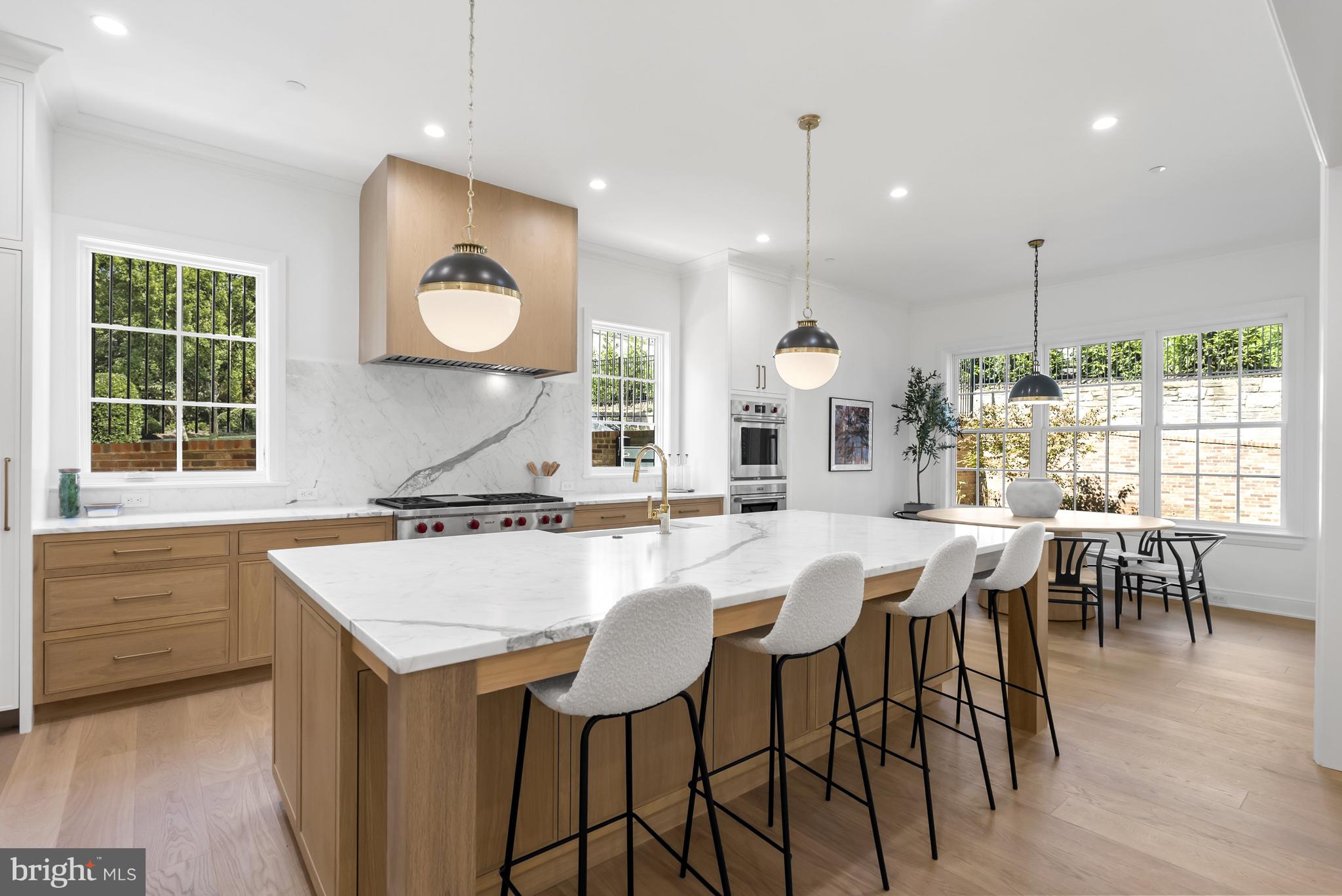 SPRING VALLEY - Residential