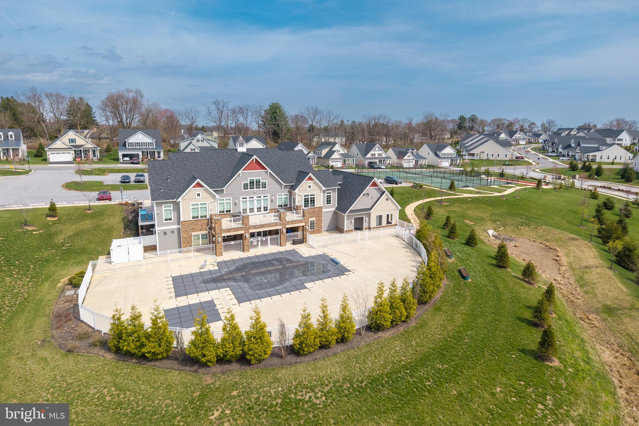 GREYSTONE - Residential
