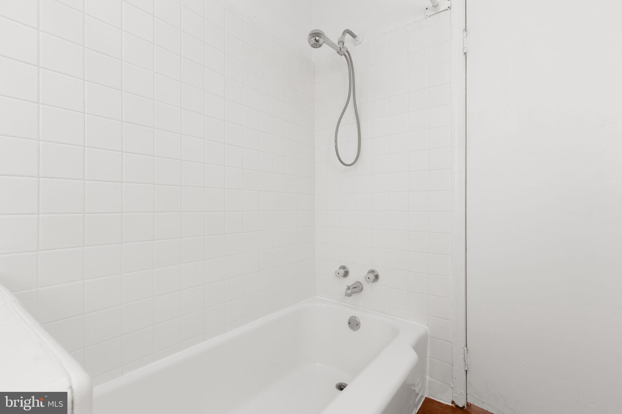 SALEM HEIGHTS - Residential