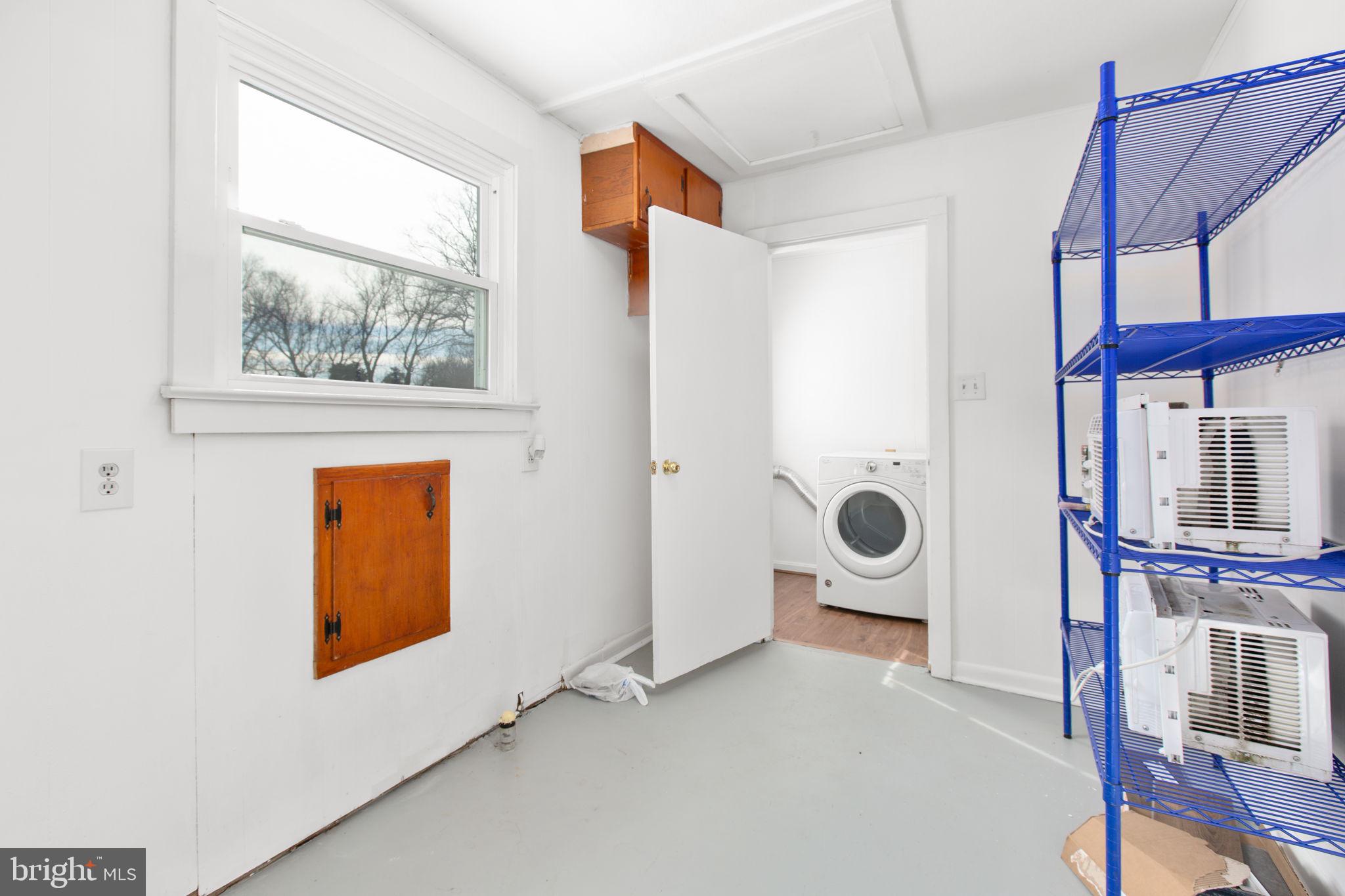 SALEM HEIGHTS - Residential