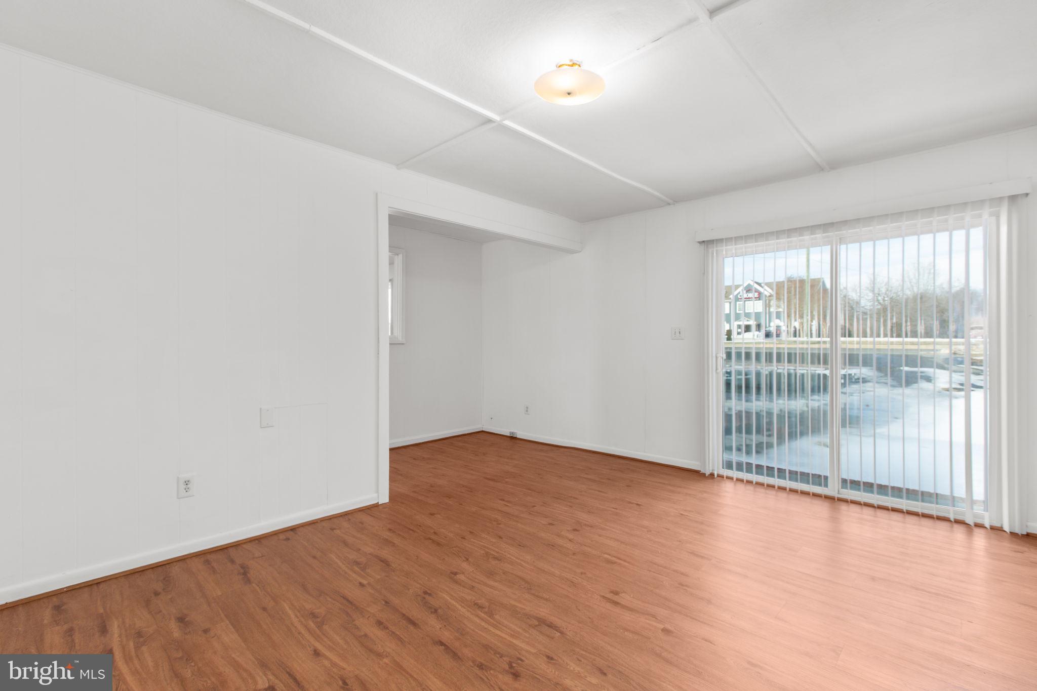 SALEM HEIGHTS - Residential