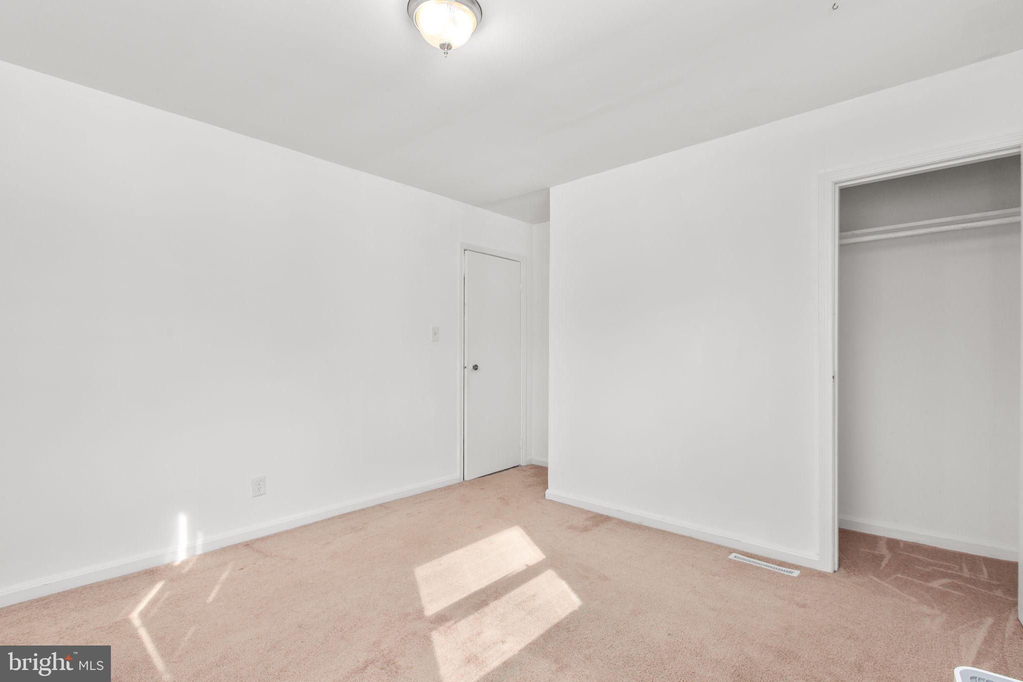 SALEM HEIGHTS - Residential