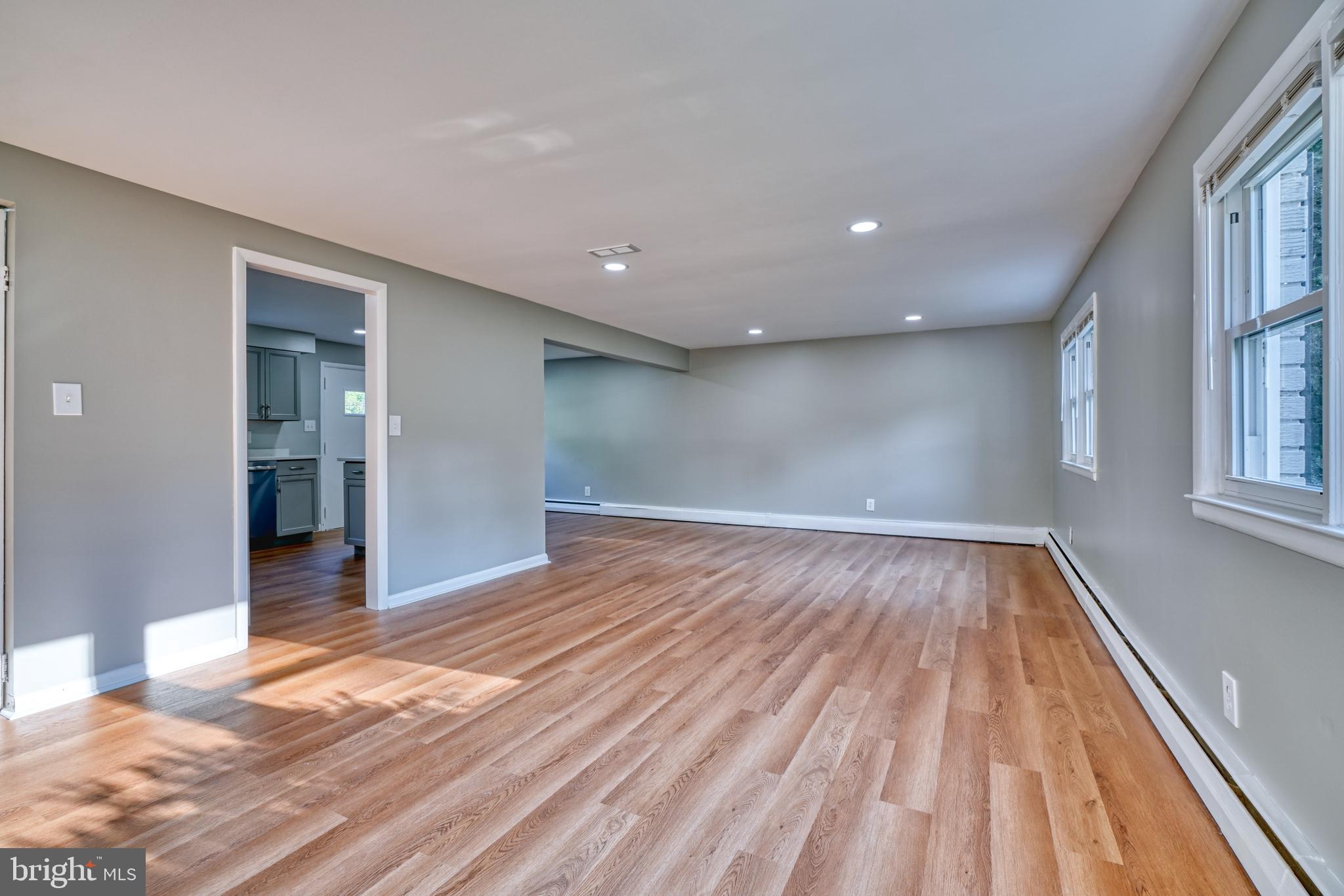 CAMPUS HILLS - Residential