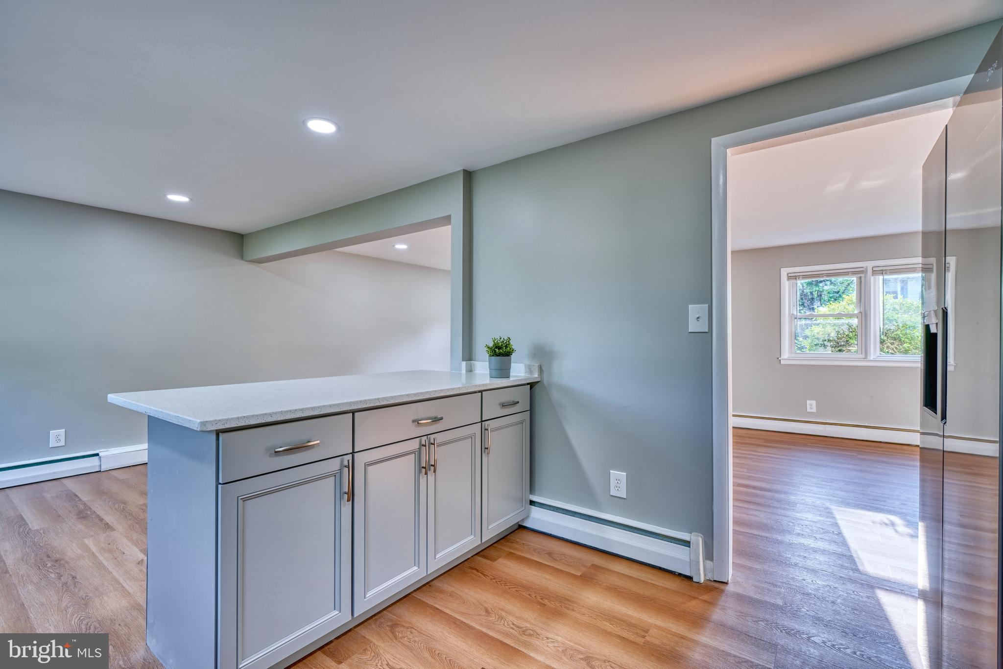 CAMPUS HILLS - Residential