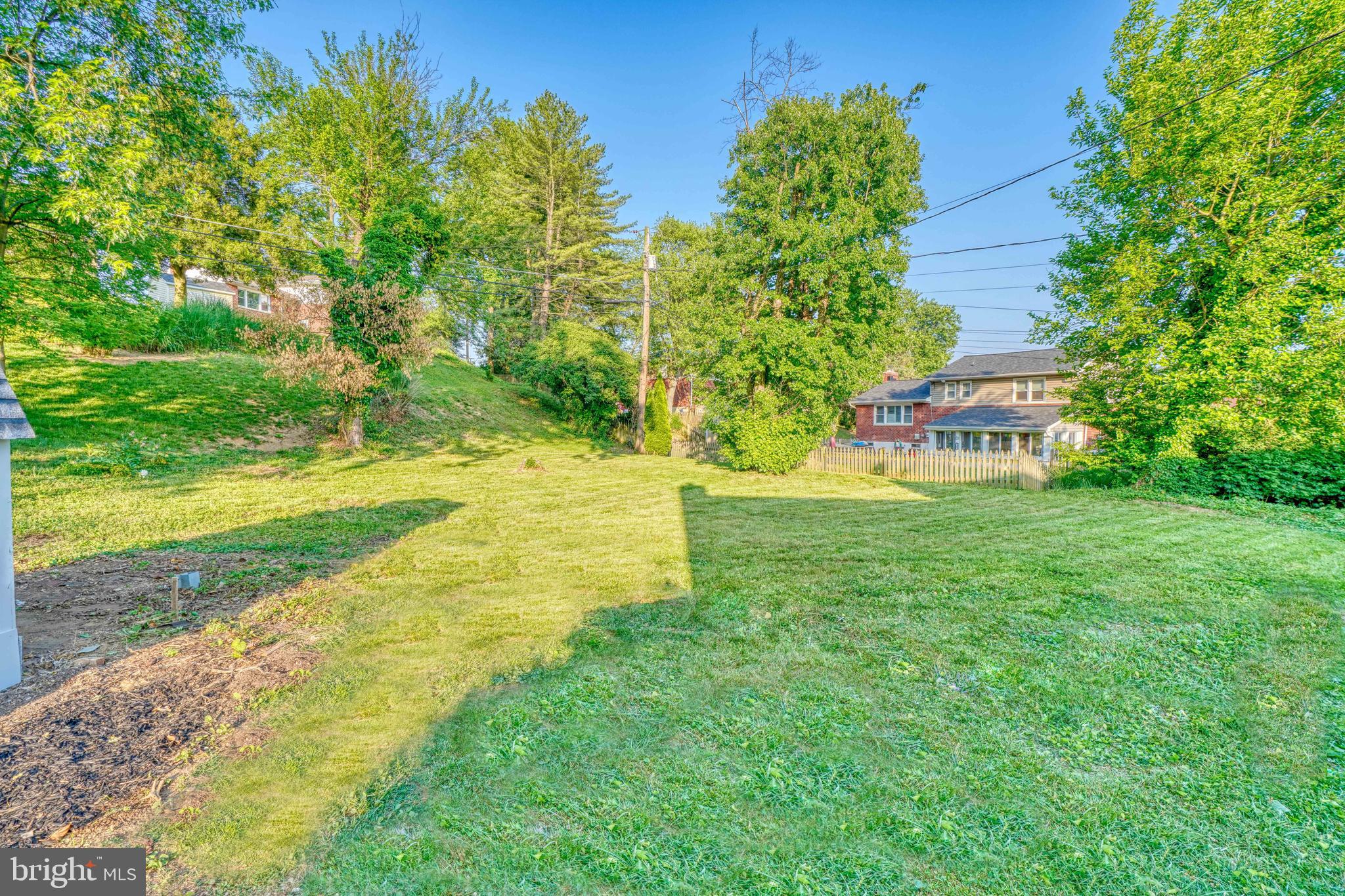 CAMPUS HILLS - Residential