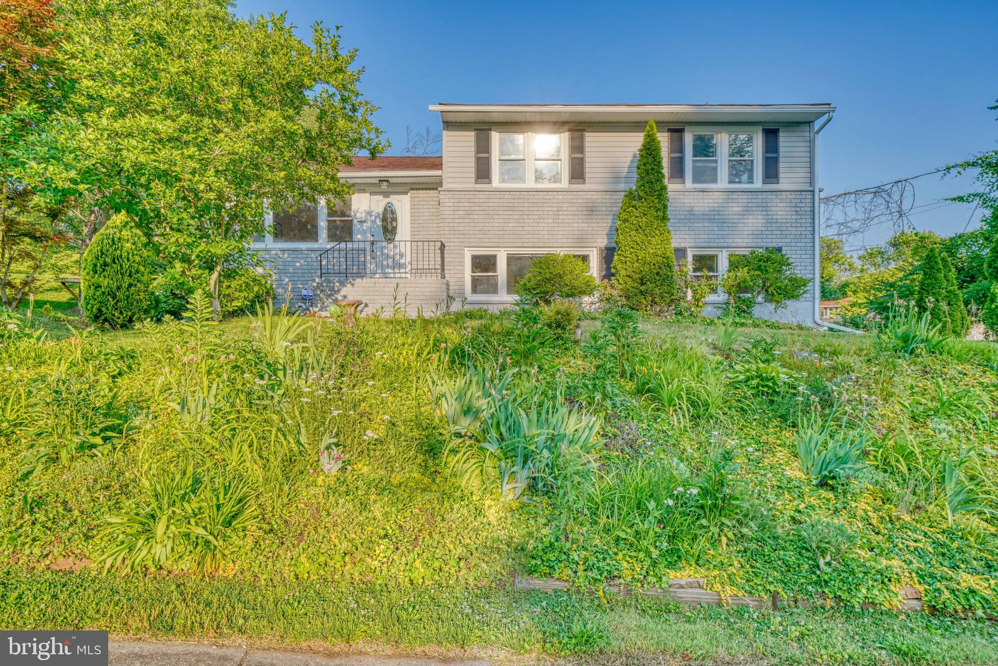 CAMPUS HILLS - Residential