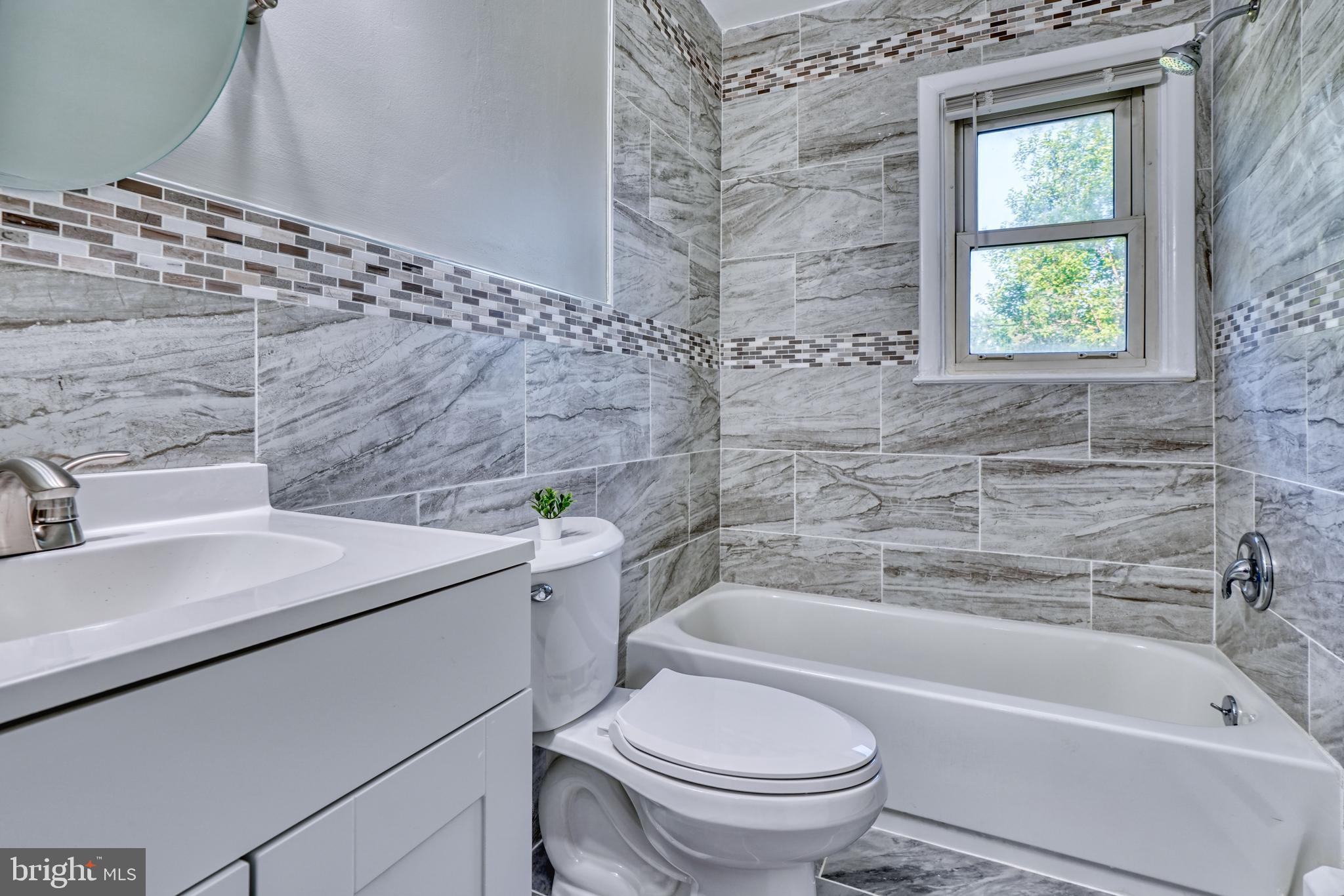 CAMPUS HILLS - Residential