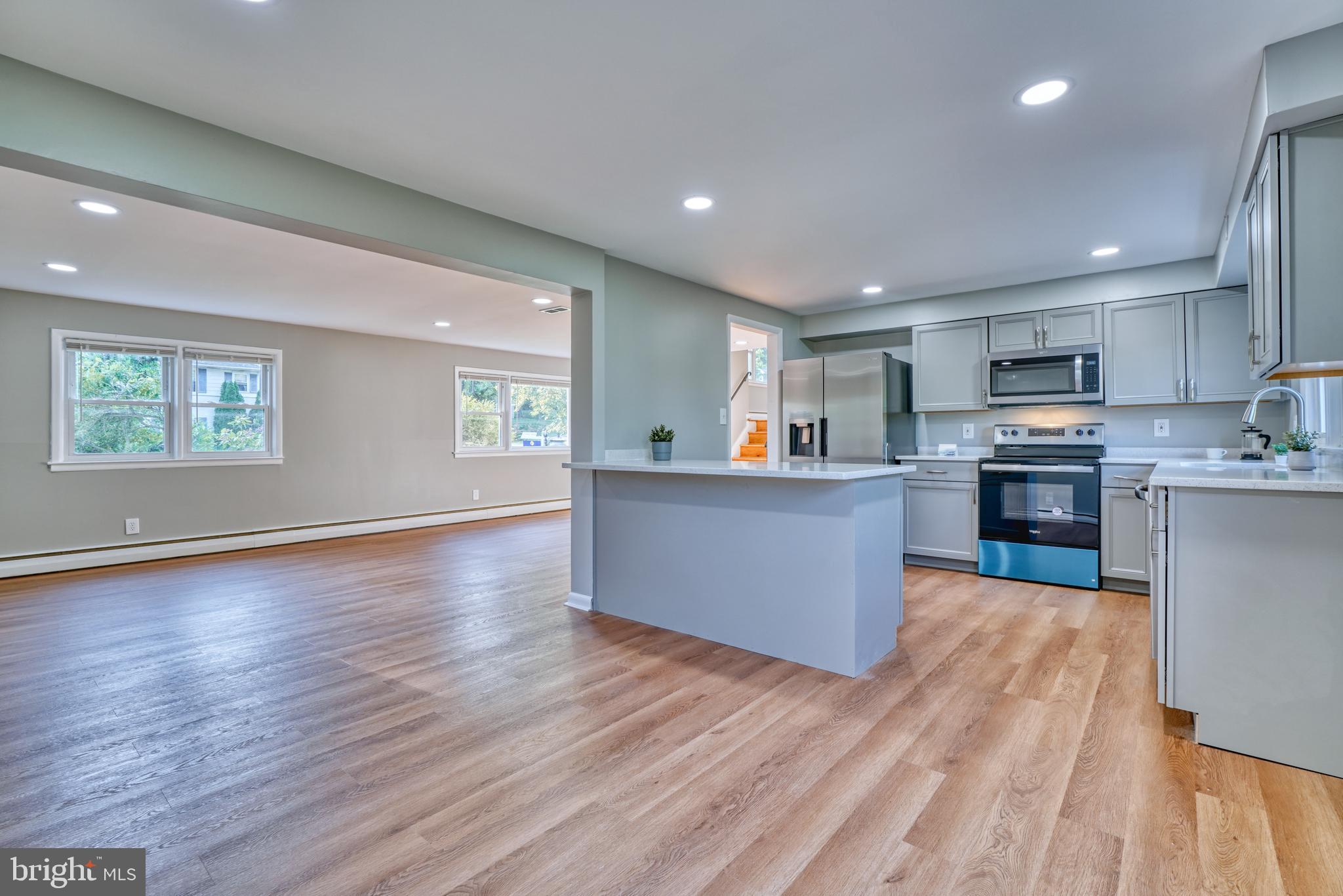 CAMPUS HILLS - Residential