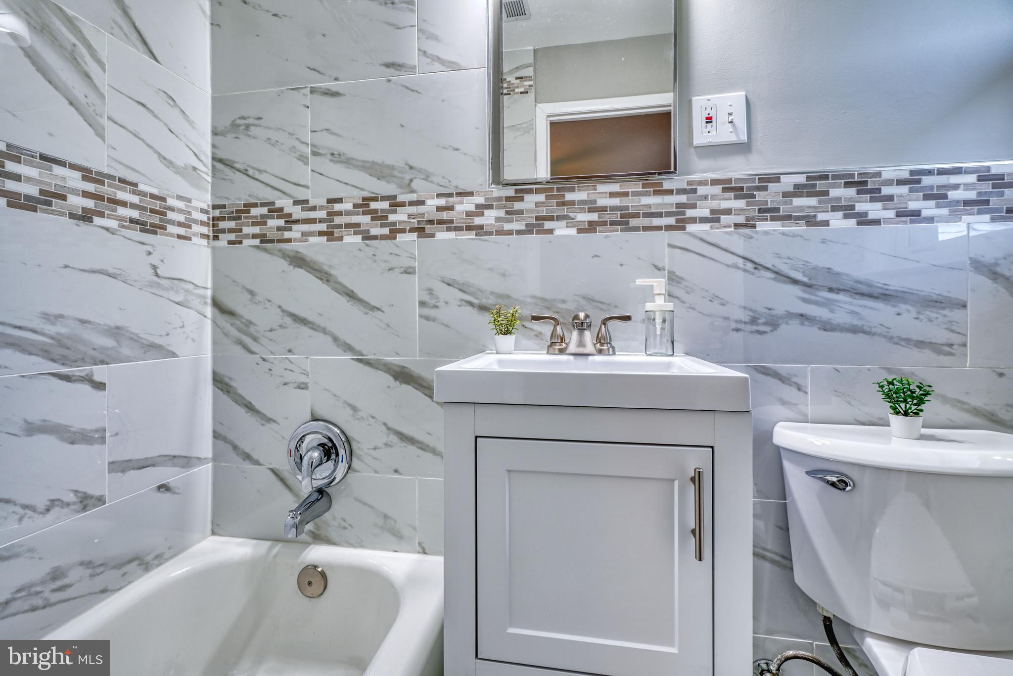 CAMPUS HILLS - Residential