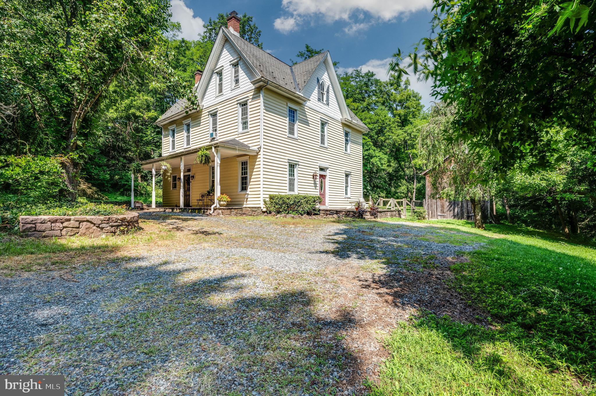 644 DOUGLASS DRIVE