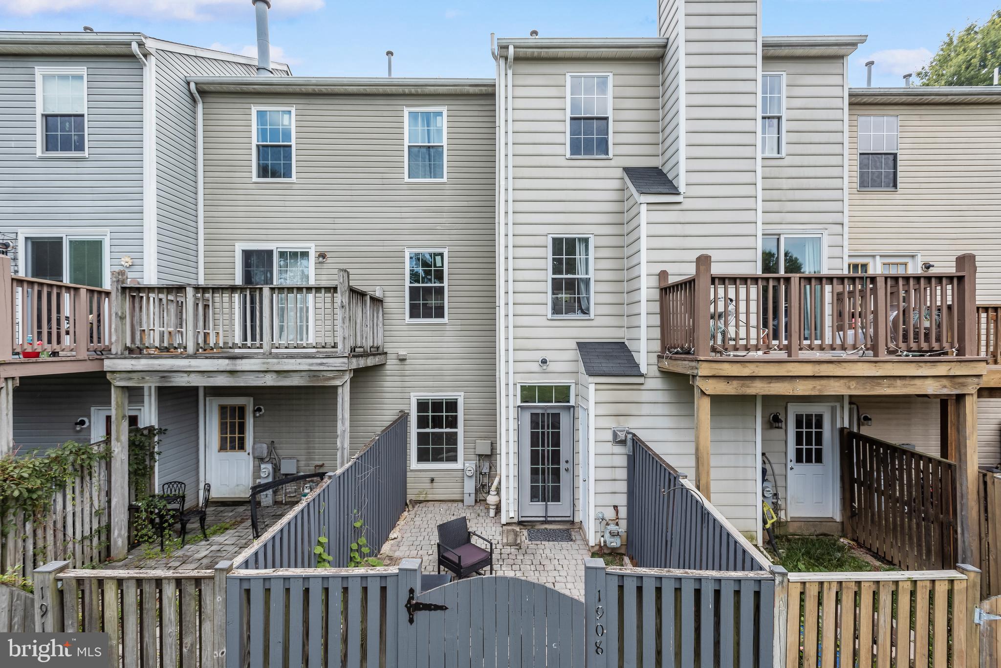 SYCAMORE MEWS - Residential