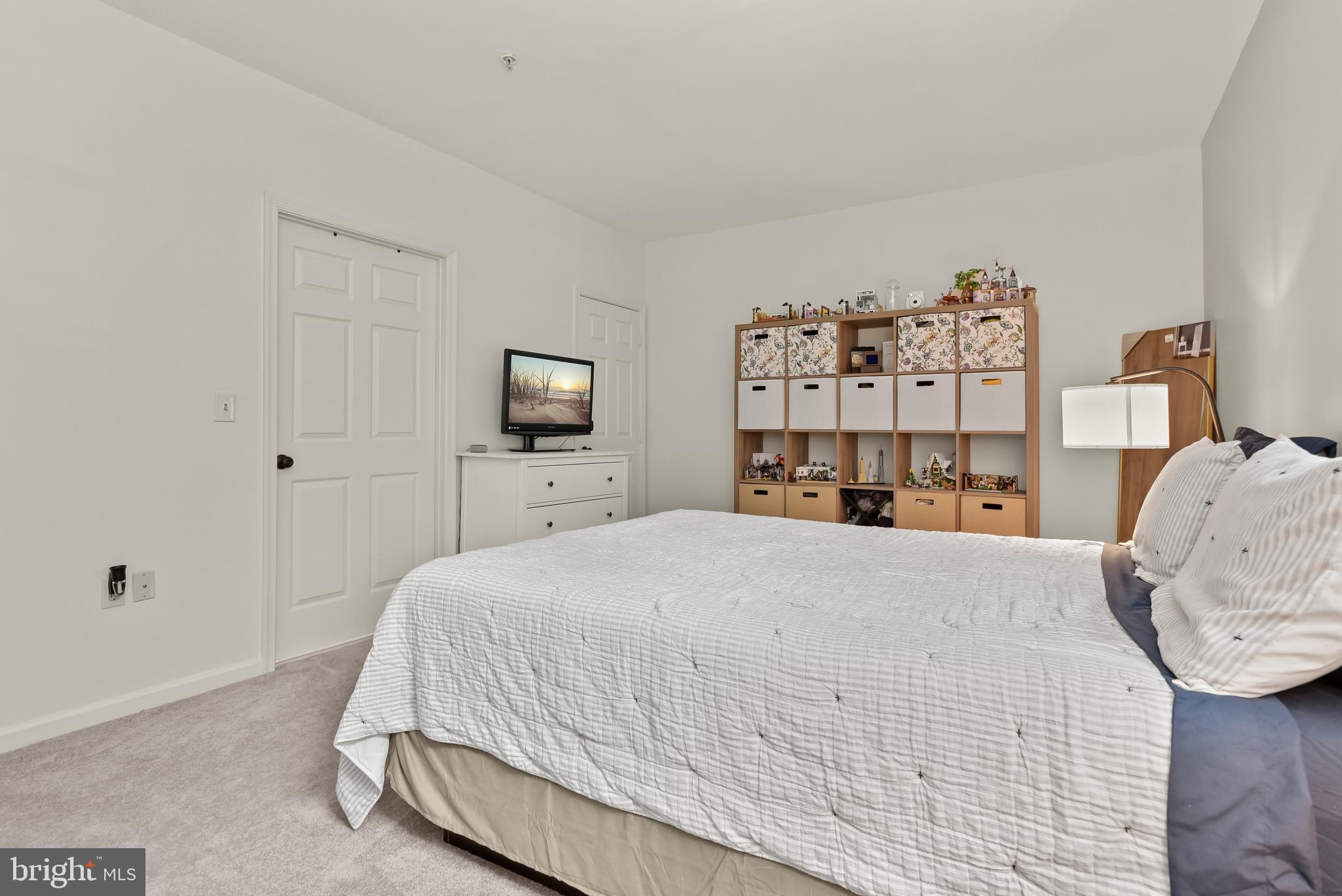 SYCAMORE MEWS - Residential