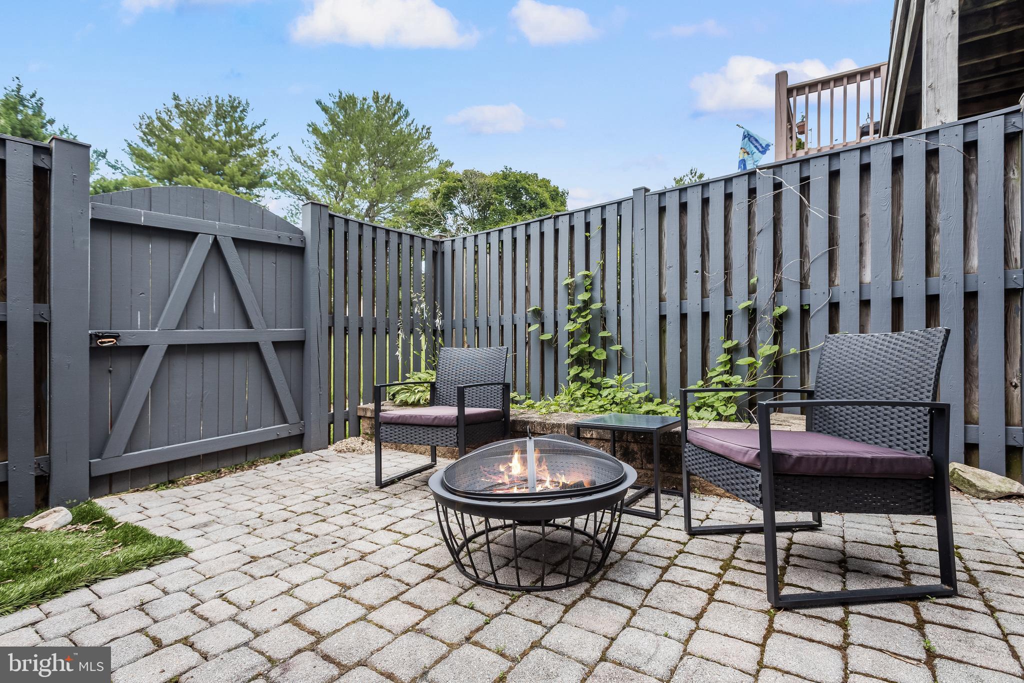 SYCAMORE MEWS - Residential