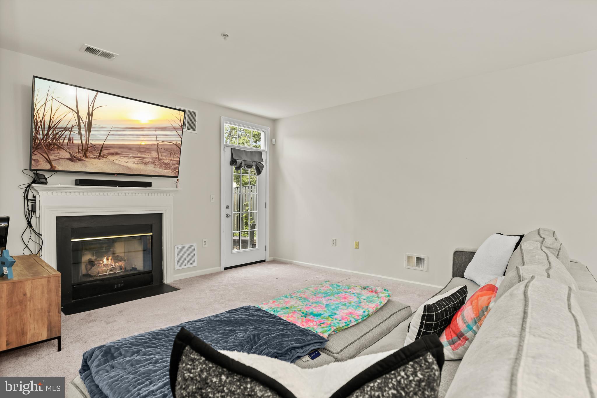 SYCAMORE MEWS - Residential