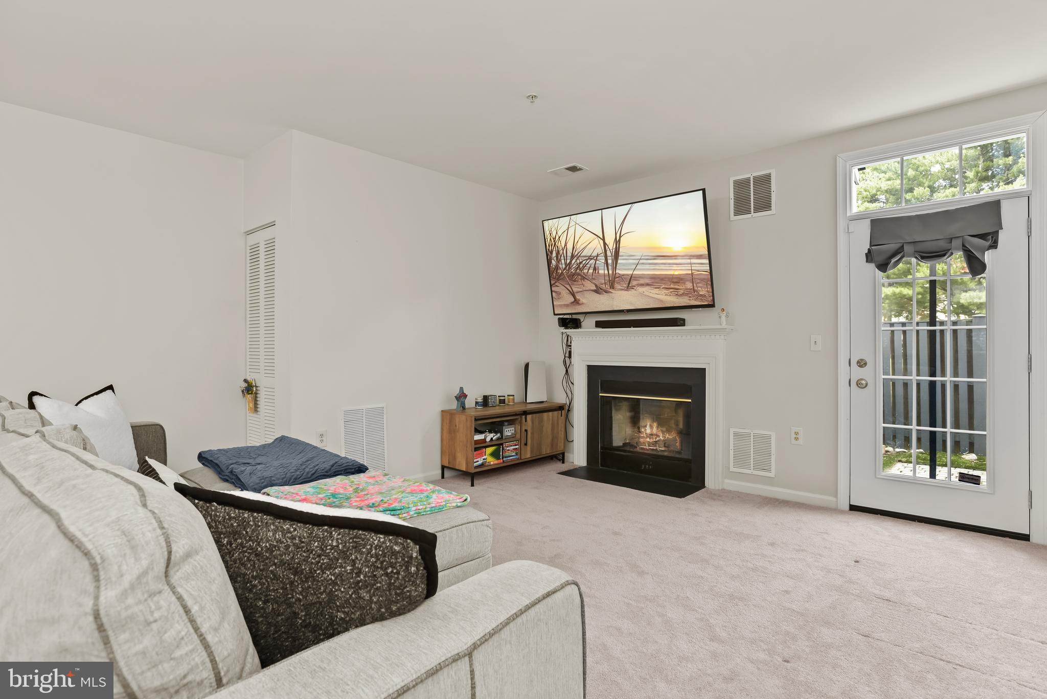 SYCAMORE MEWS - Residential