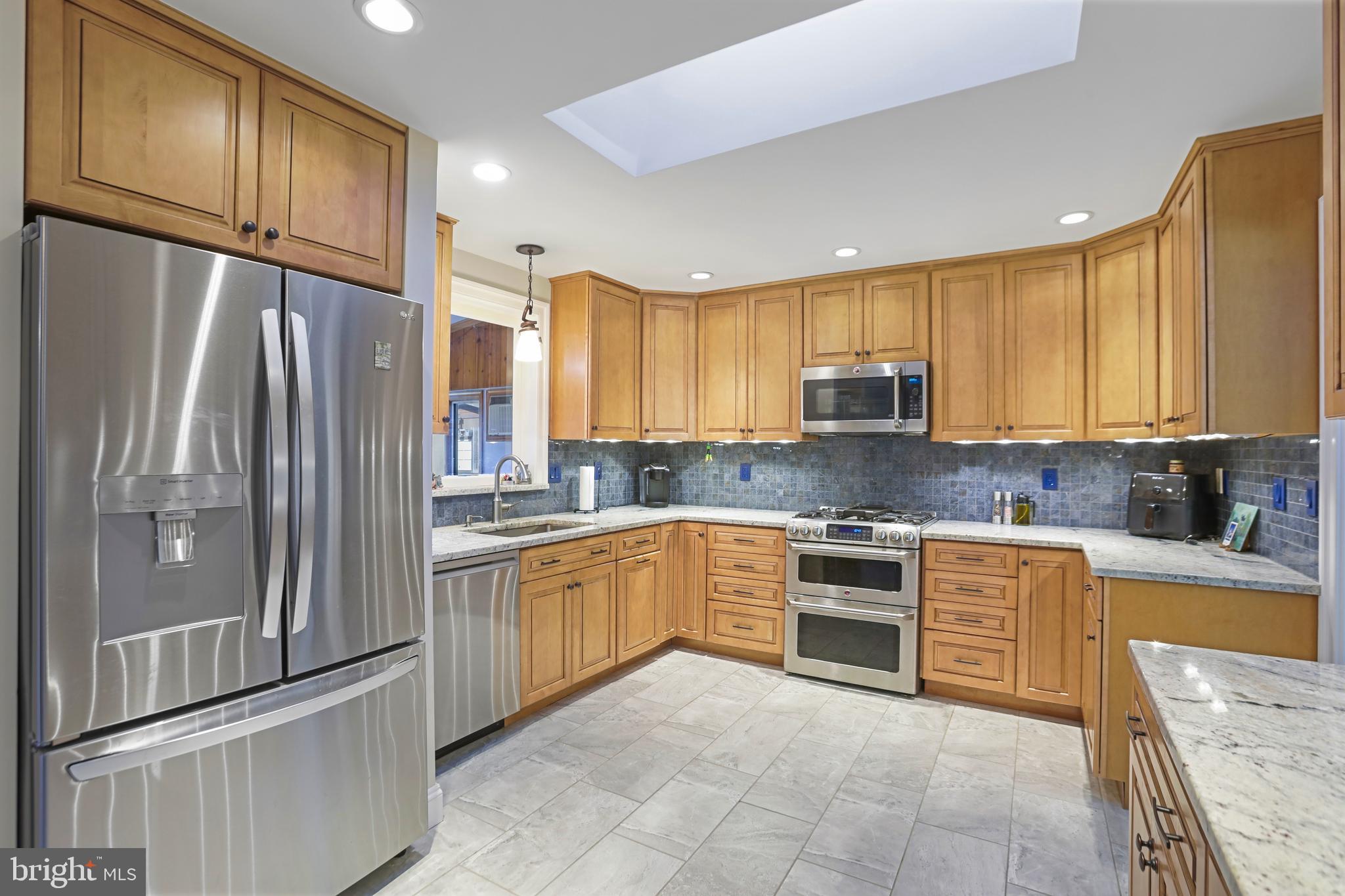 ANNANDALE TERRACE - Residential Lease