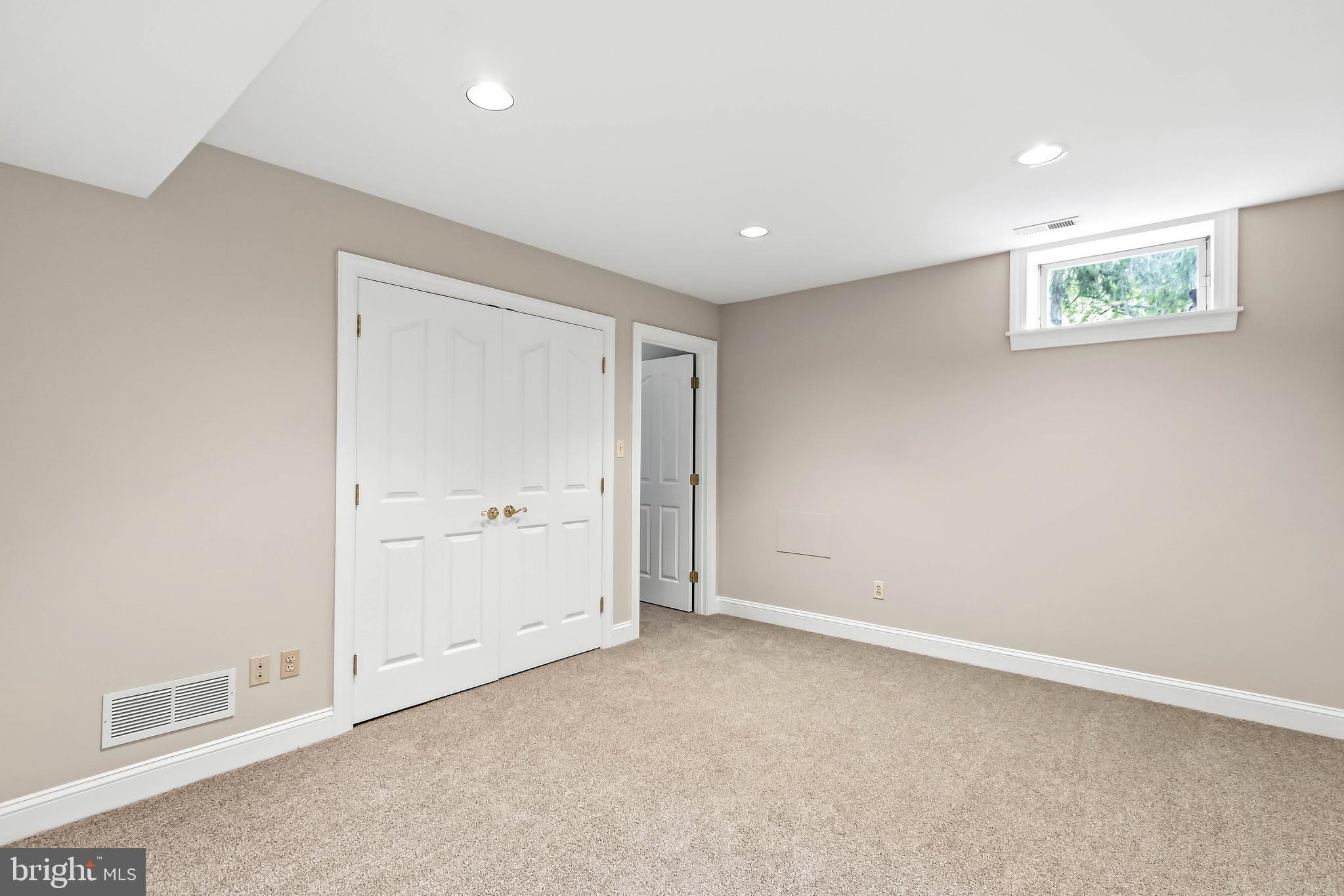 GLENANGUS - Residential
