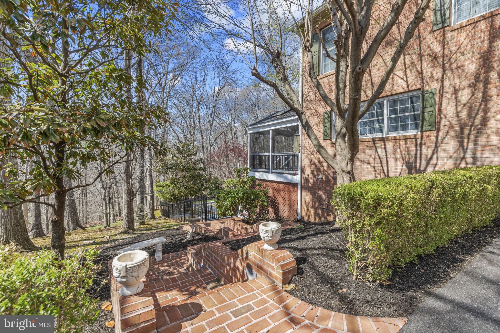 GLENANGUS - Residential