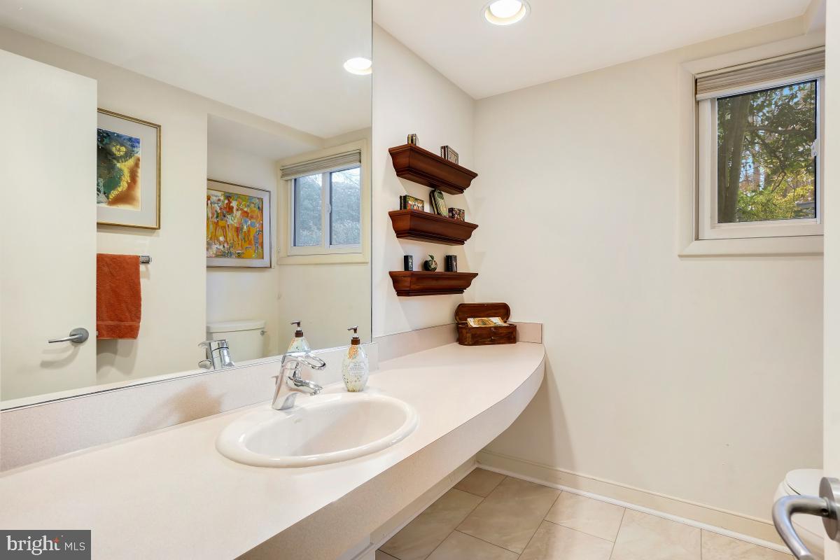 BRADLEY PARK - Residential