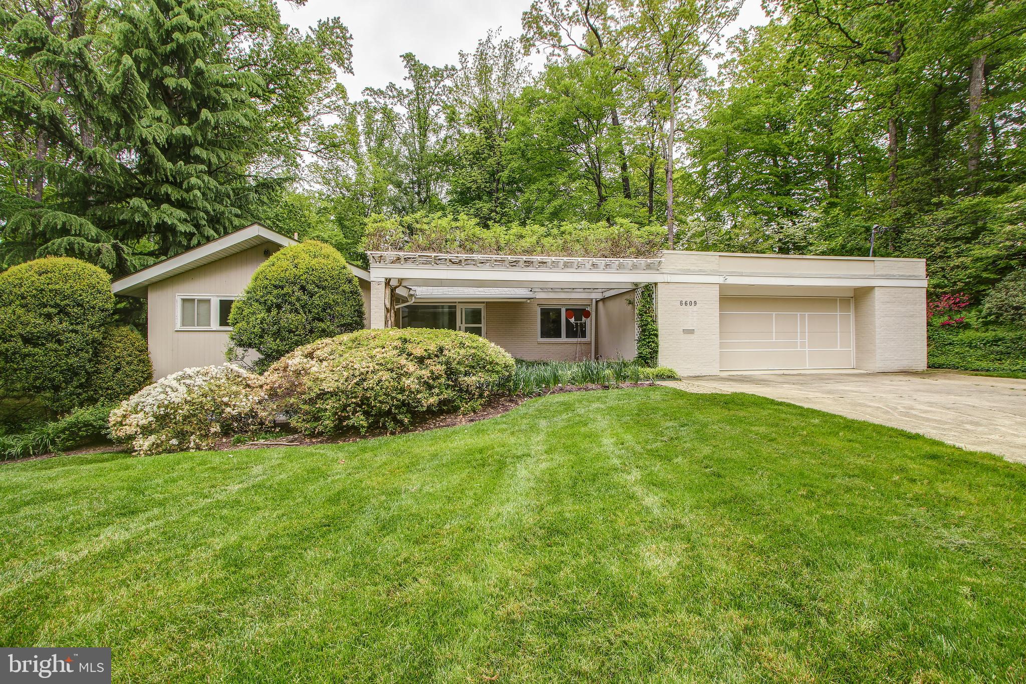 BRADLEY PARK - Residential