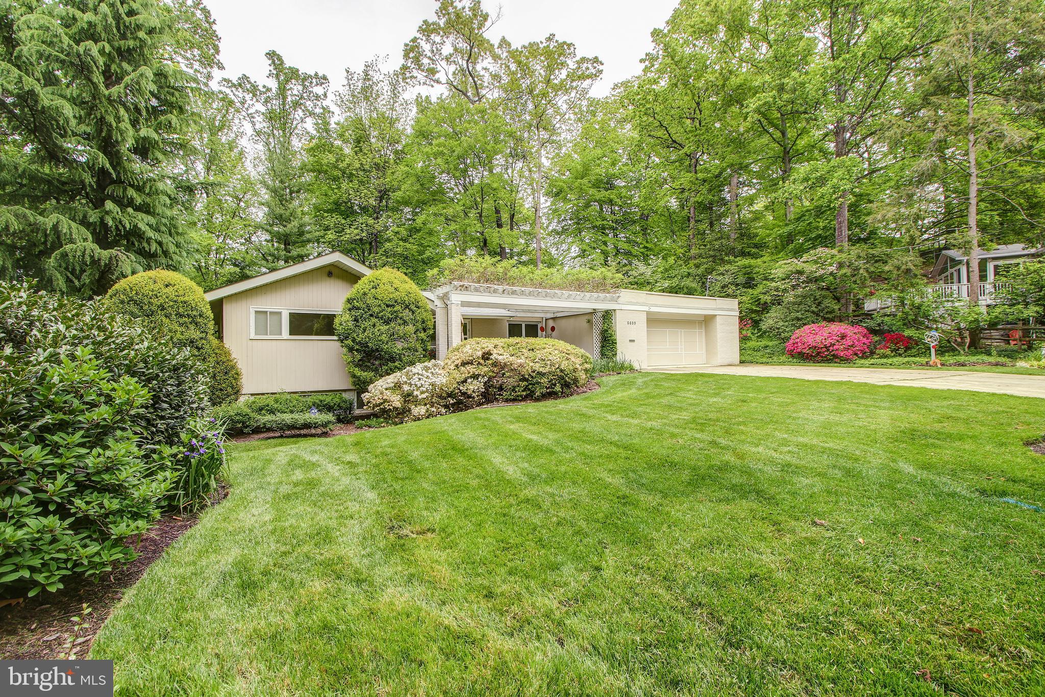 BRADLEY PARK - Residential