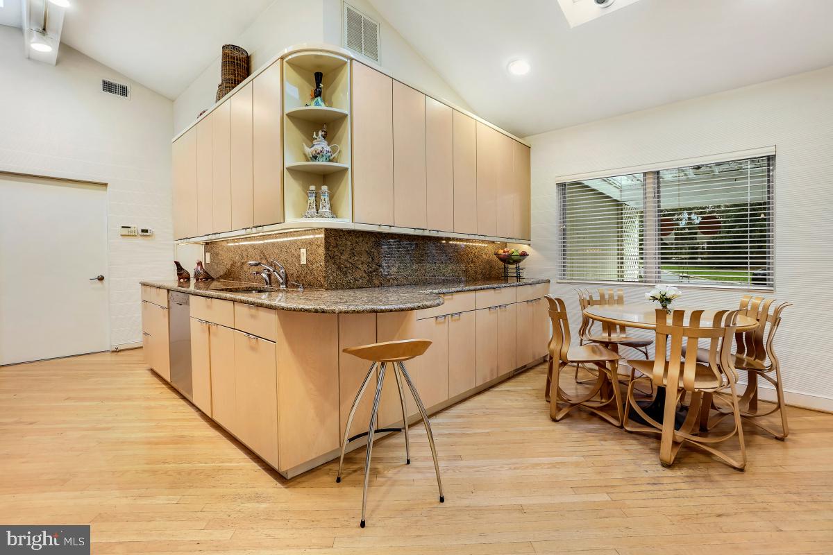 BRADLEY PARK - Residential