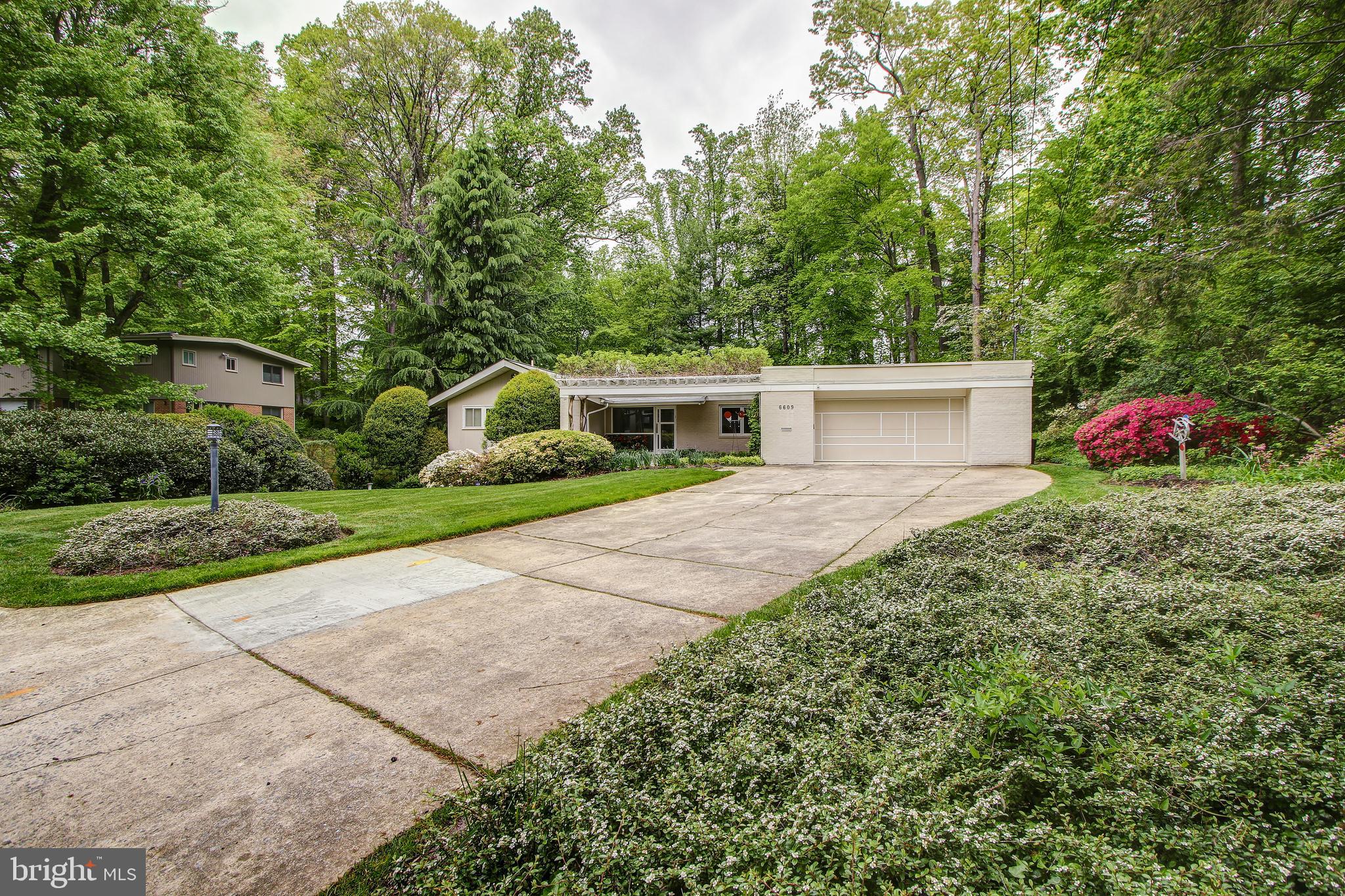 BRADLEY PARK - Residential