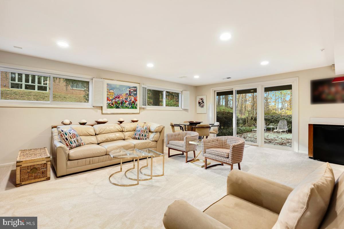 BRADLEY PARK - Residential