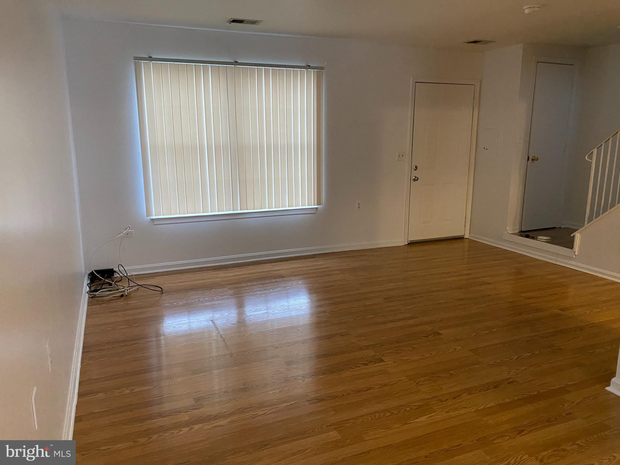 TANGLEWOOD TOWNHOMES SUB - Residential Lease