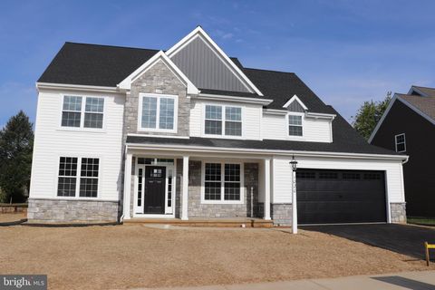 Photo of 1020 WHITFIELD DR #6, LANCASTER, PA 17601 (MLS # PALA2032246)