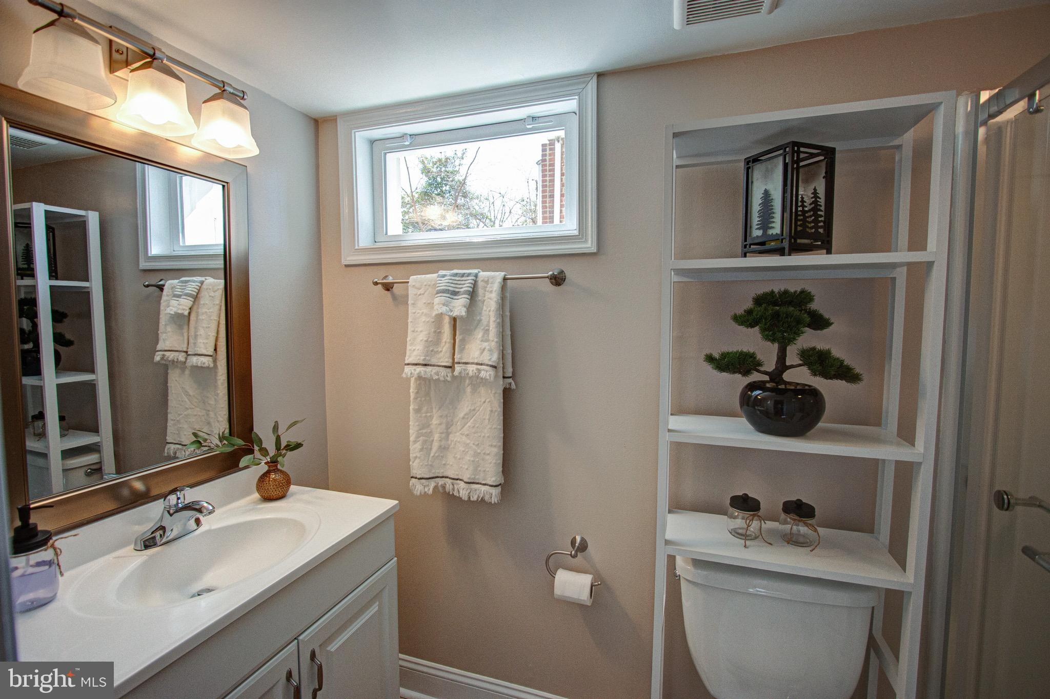 ARLINGTON FOREST - Residential