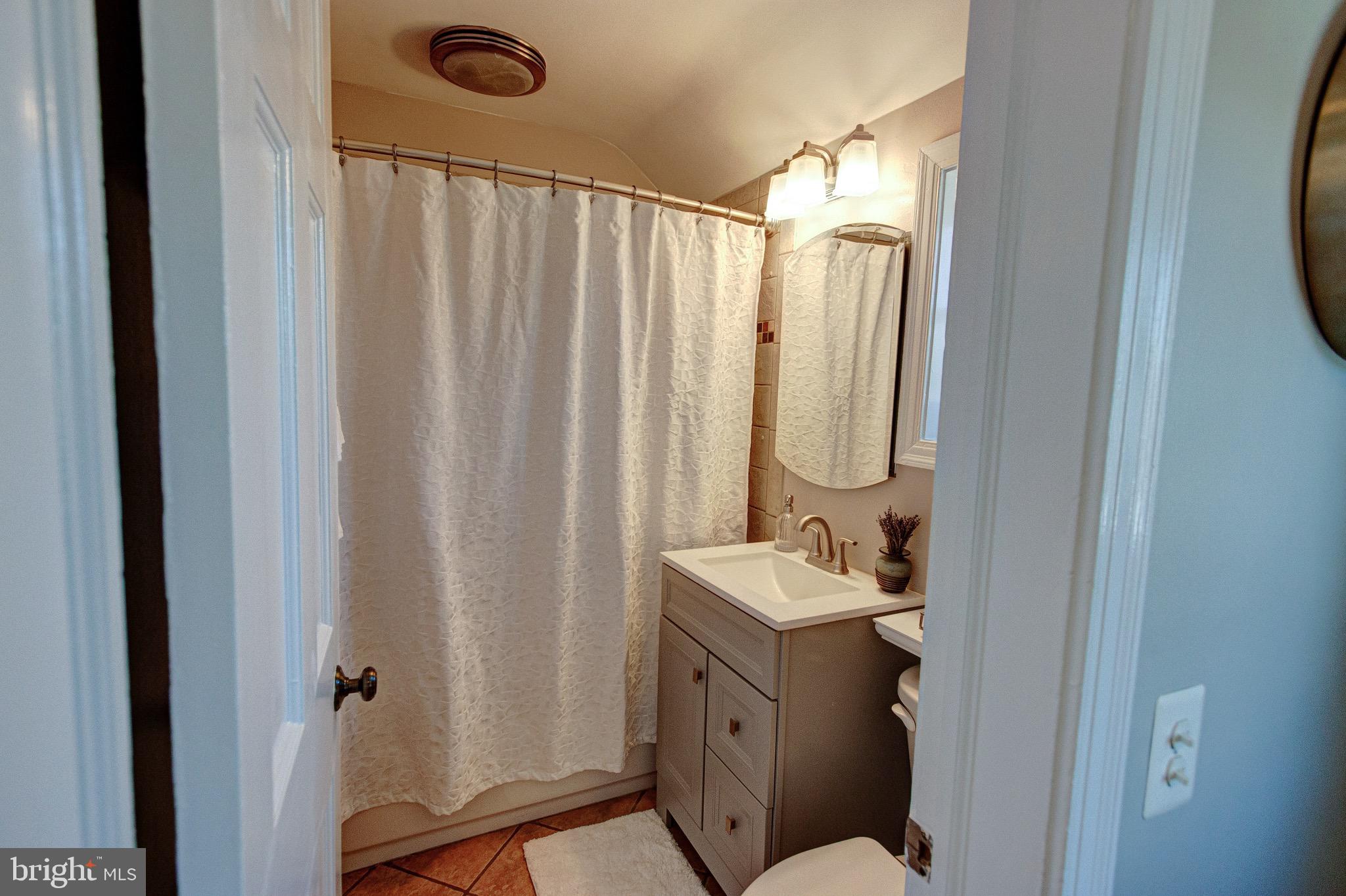 ARLINGTON FOREST - Residential