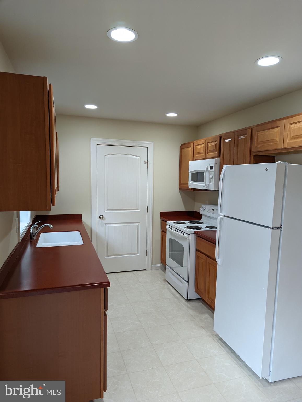 WINDSWEPT - Residential Lease