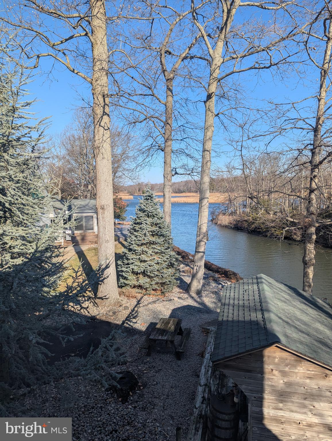 WINDSWEPT - Residential Lease