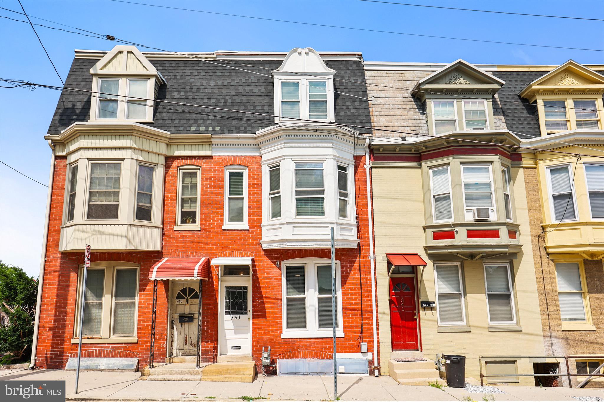 343 N NEWBERRY STREET