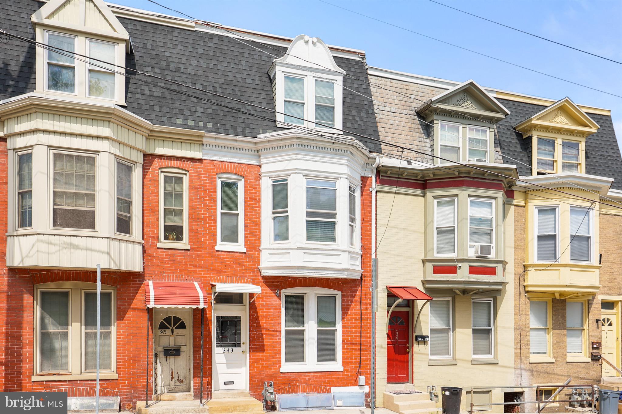 343 N NEWBERRY STREET