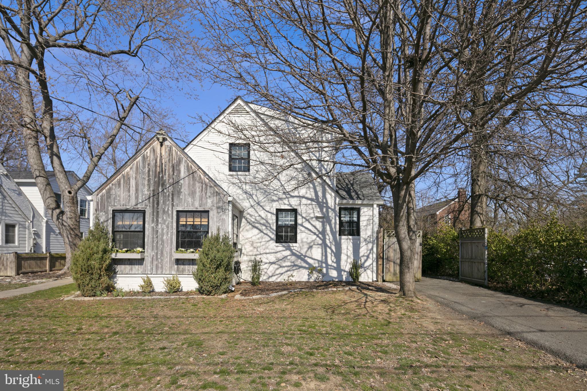 MCKENZIE LEWIS PROPERTY - Residential