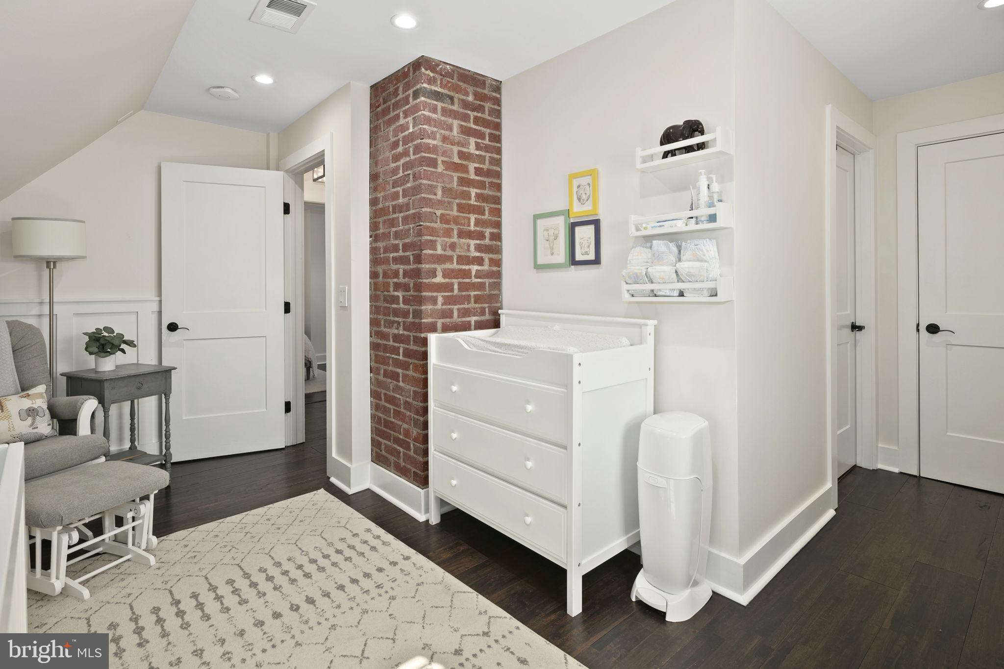 MCKENZIE LEWIS PROPERTY - Residential