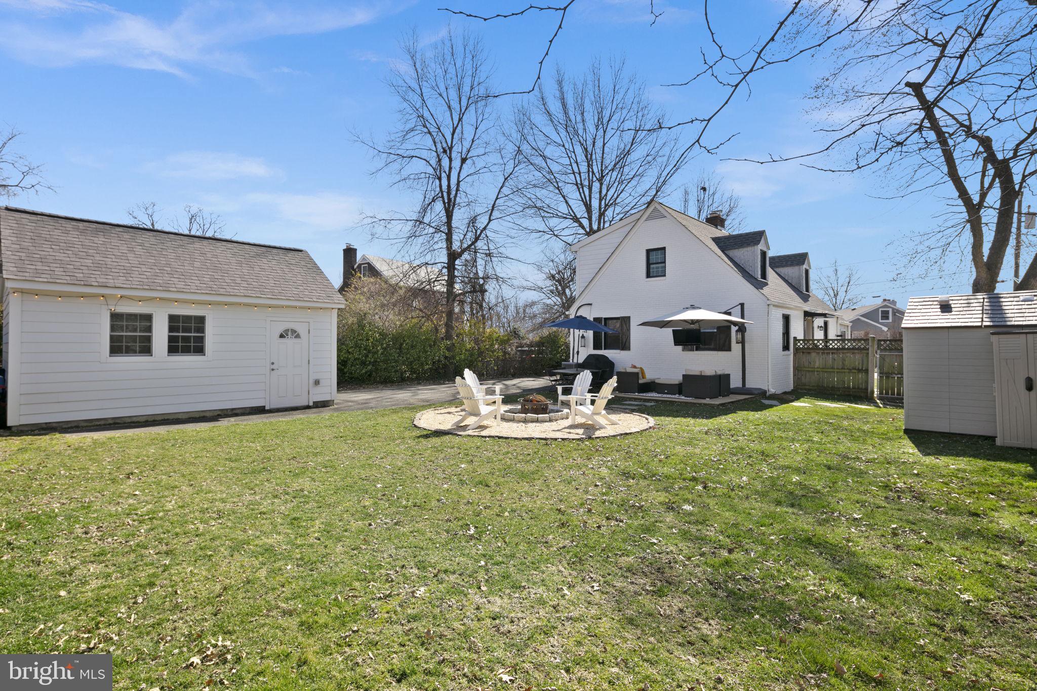 MCKENZIE LEWIS PROPERTY - Residential