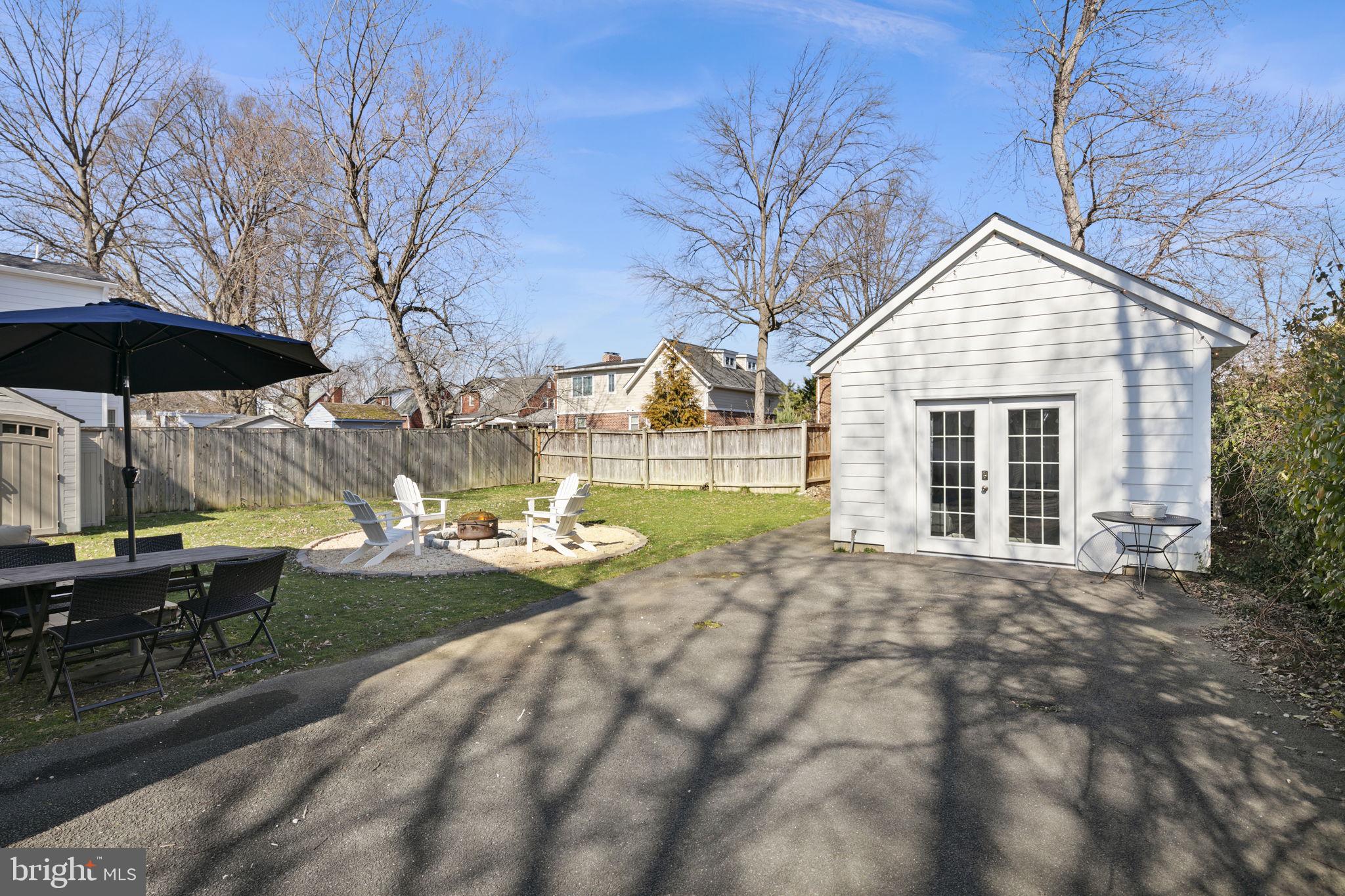 MCKENZIE LEWIS PROPERTY - Residential