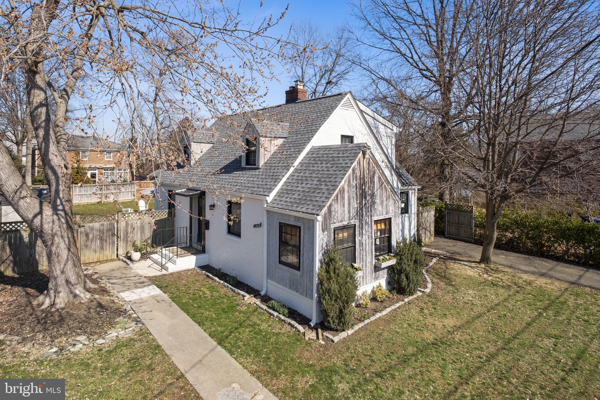 MCKENZIE LEWIS PROPERTY - Residential