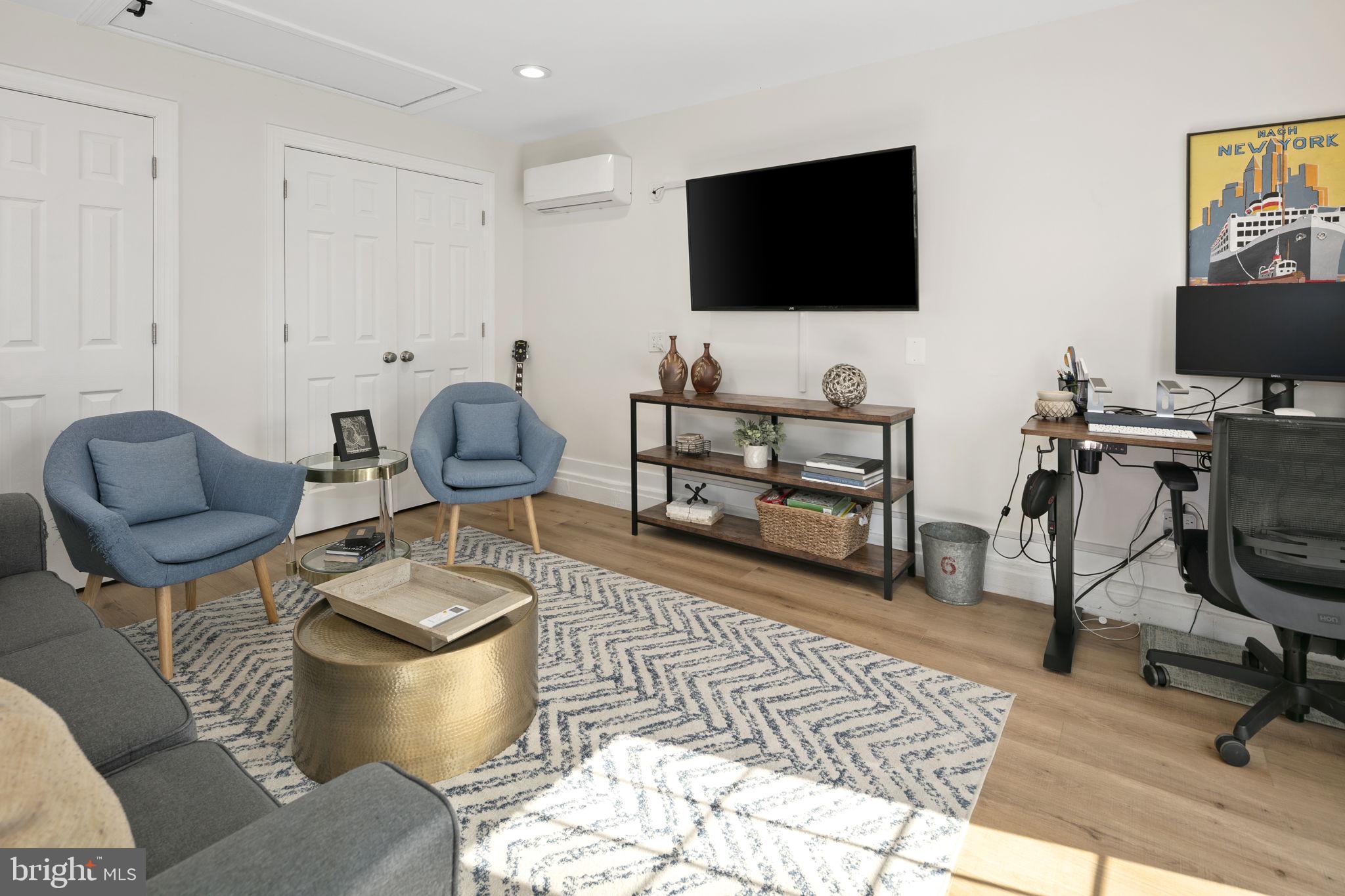 MCKENZIE LEWIS PROPERTY - Residential