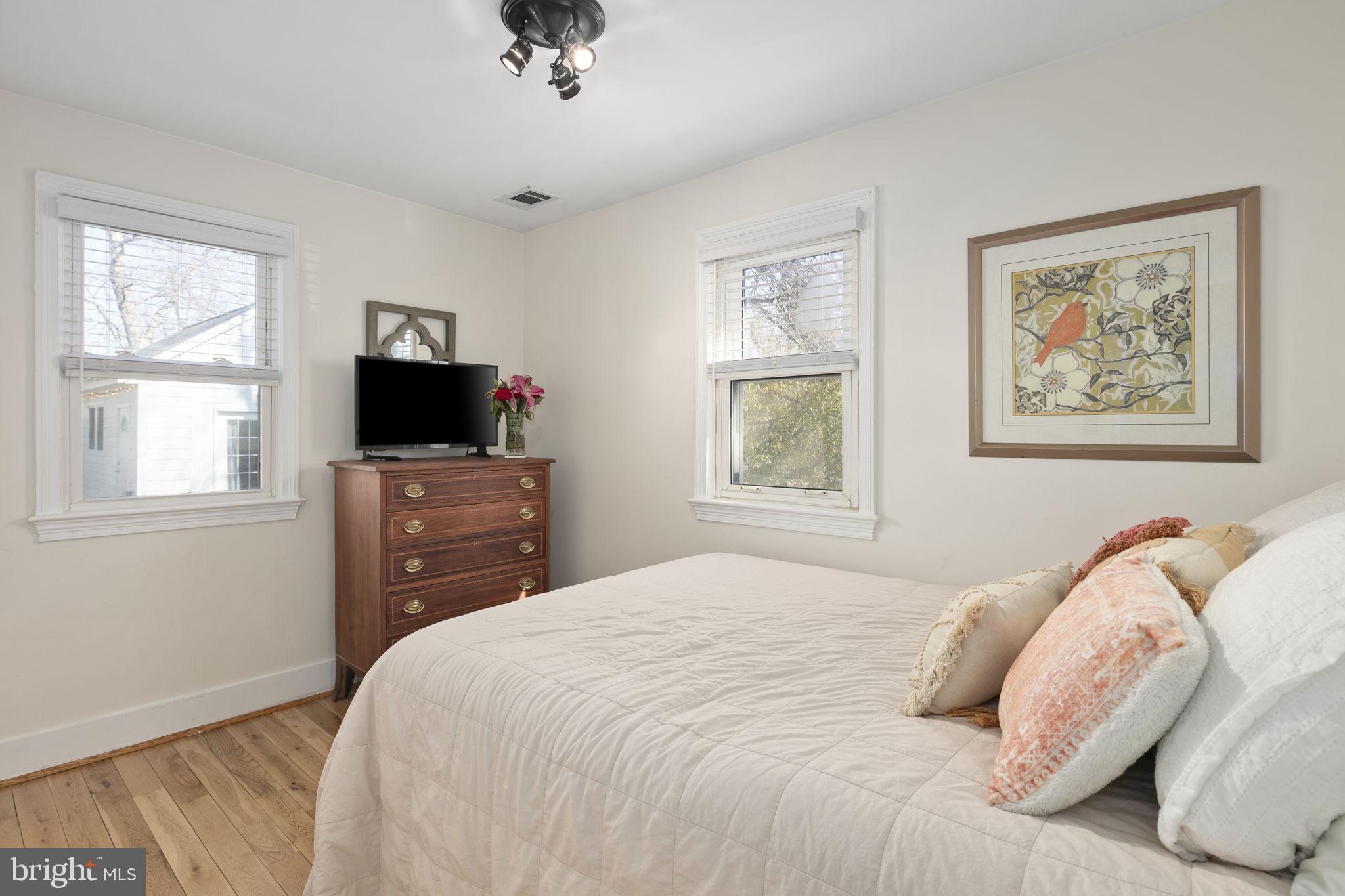 MCKENZIE LEWIS PROPERTY - Residential