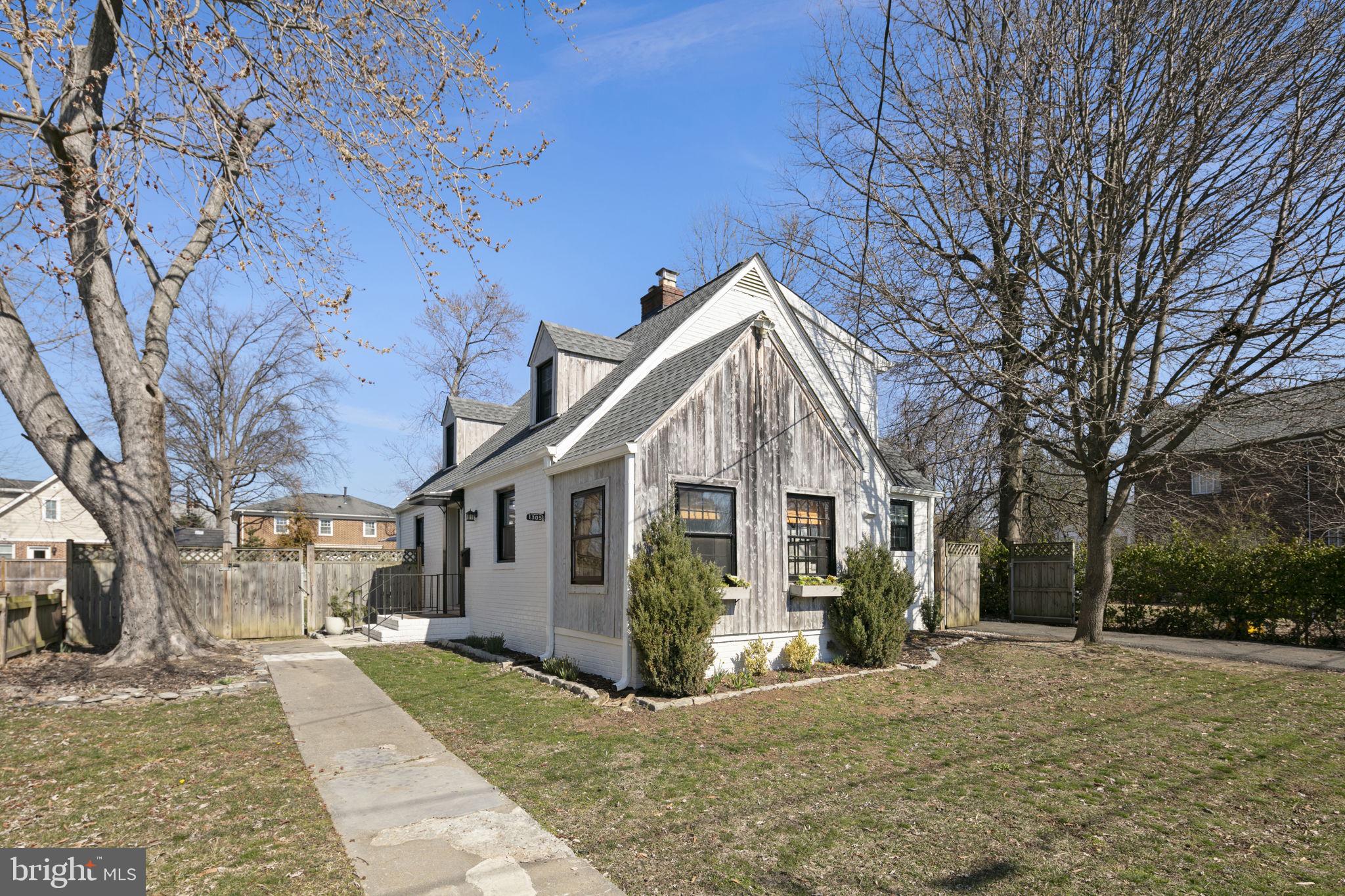 MCKENZIE LEWIS PROPERTY - Residential