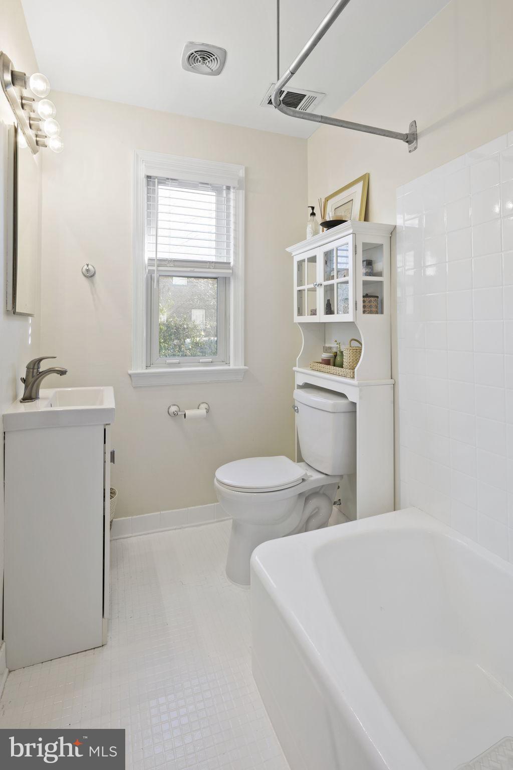 MCKENZIE LEWIS PROPERTY - Residential