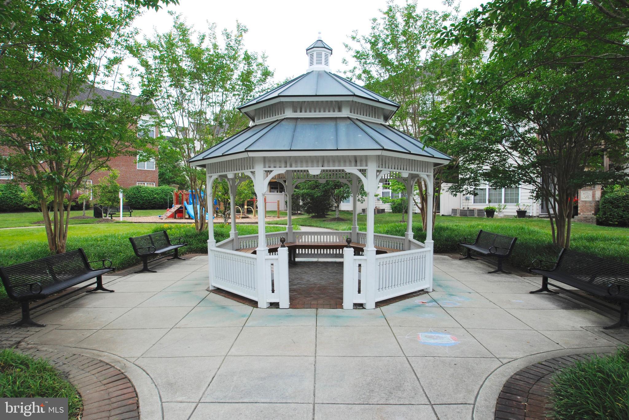 SOUTH RIVER - Residential Lease