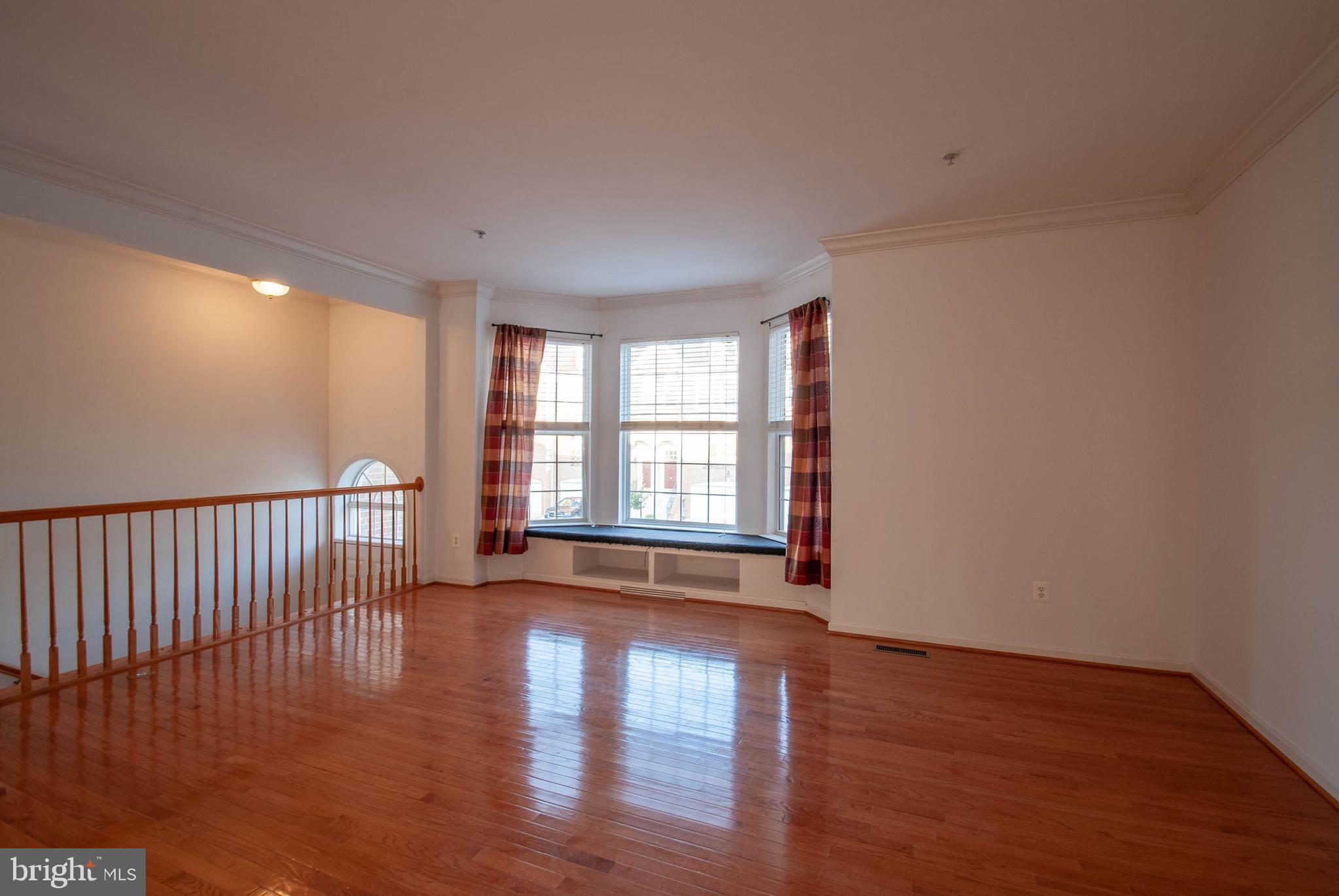 SOUTH RIVER - Residential Lease