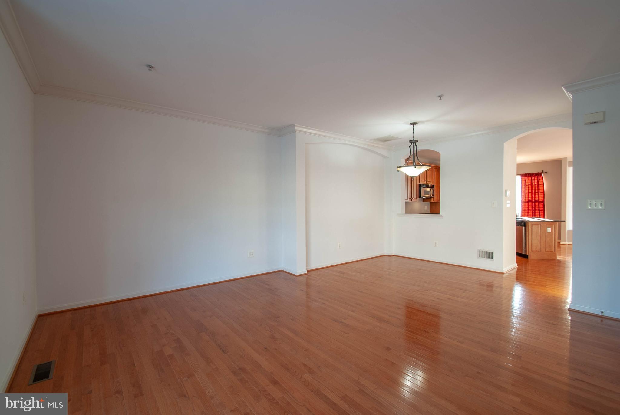 SOUTH RIVER - Residential Lease