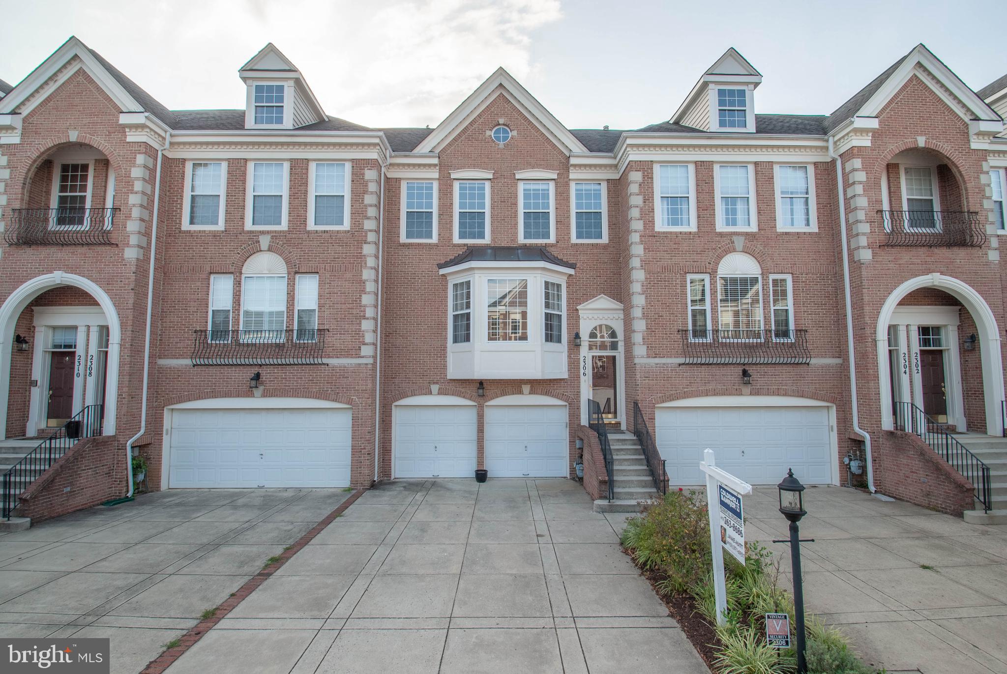 SOUTH RIVER - Residential Lease