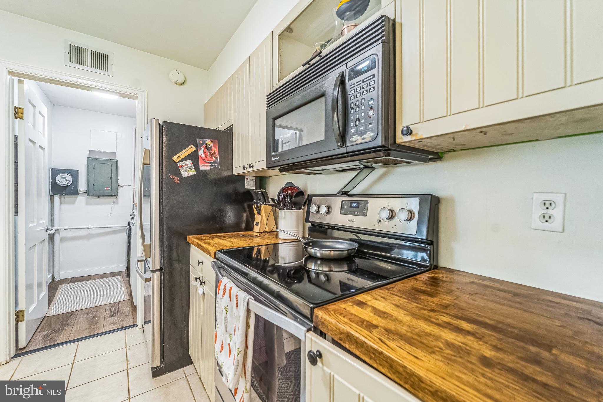 GEORGETOWN HOUSES - Residential